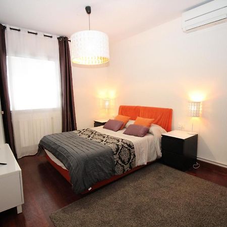 Rooms Arago Barcelona Exteriör bild