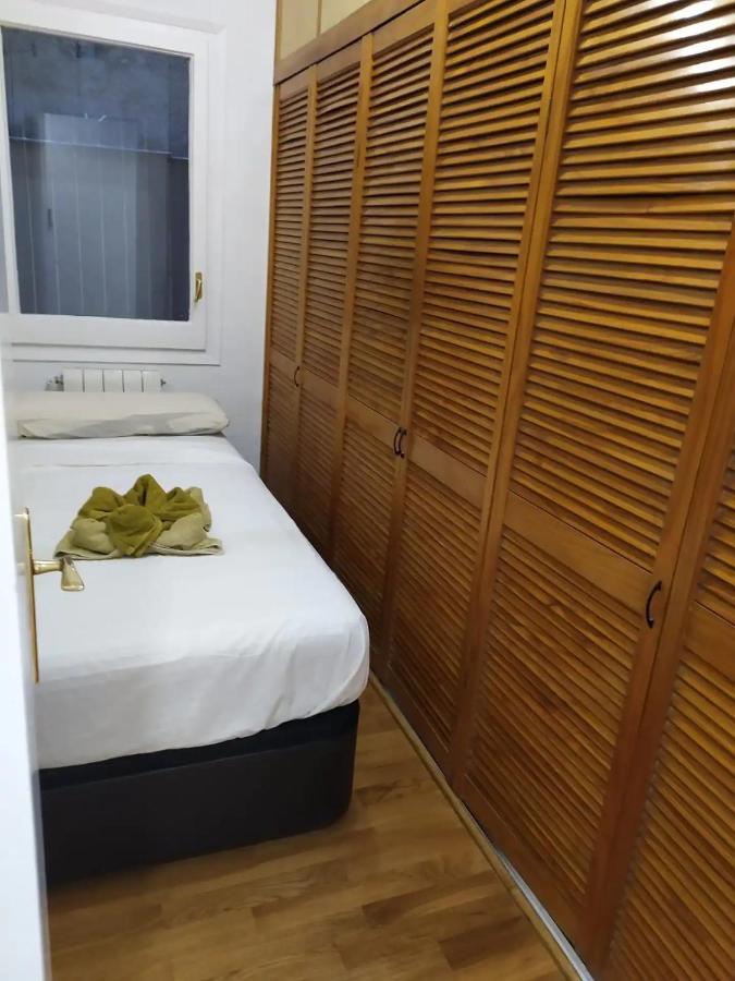 Rooms Arago Barcelona Exteriör bild