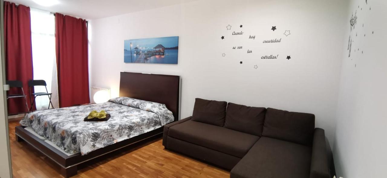 Rooms Arago Barcelona Exteriör bild