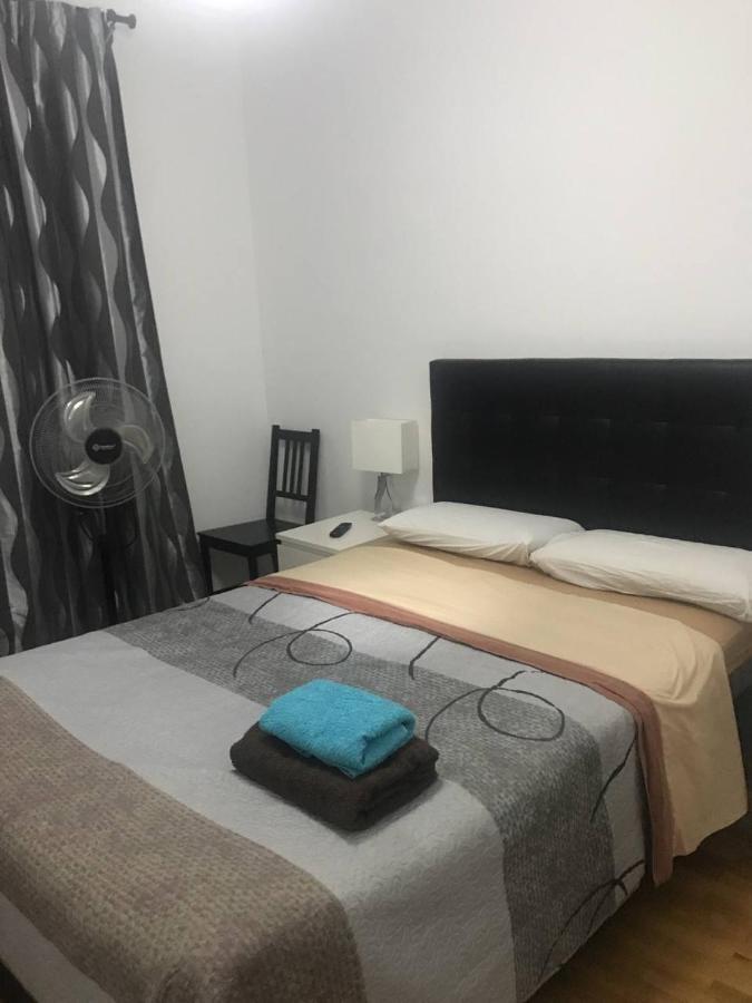 Rooms Arago Barcelona Exteriör bild