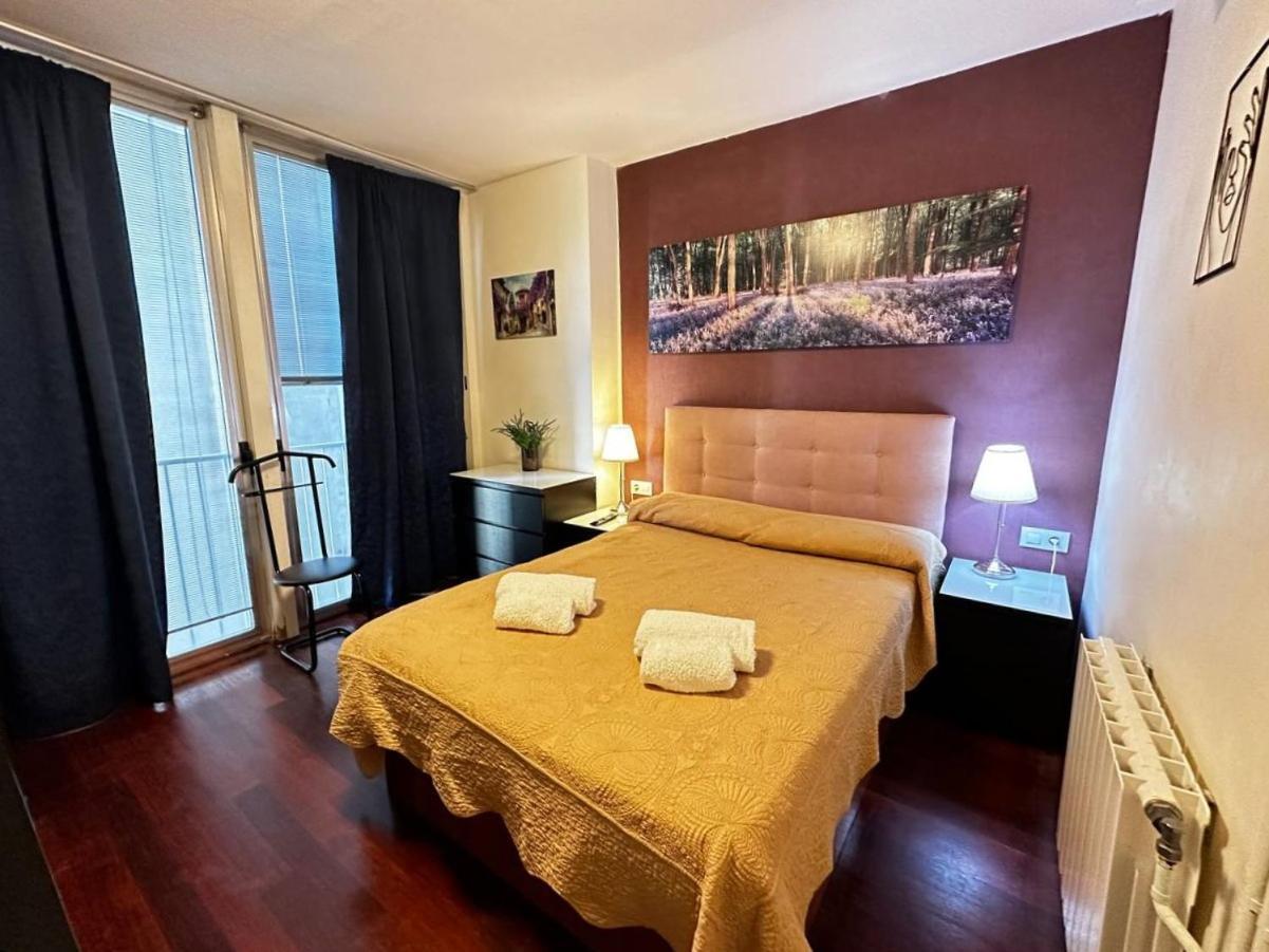 Rooms Arago Barcelona Exteriör bild