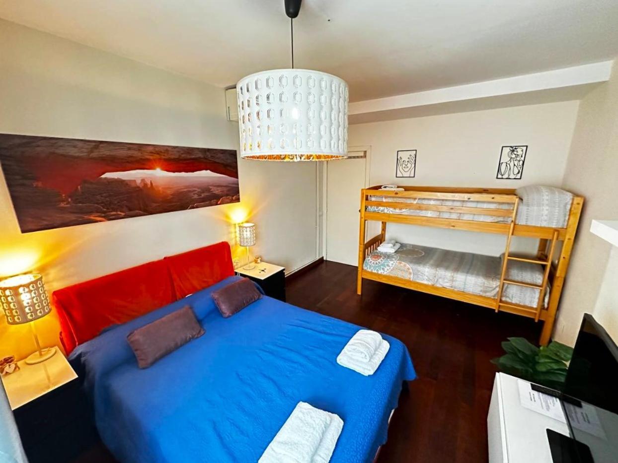 Rooms Arago Barcelona Exteriör bild